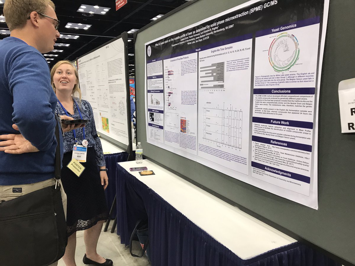 naughtypies's tweet photo. Leanna presenting her research in the Foodomics session at ASMS. #asms2017 #foodomics https://t.co/AittE5L8am