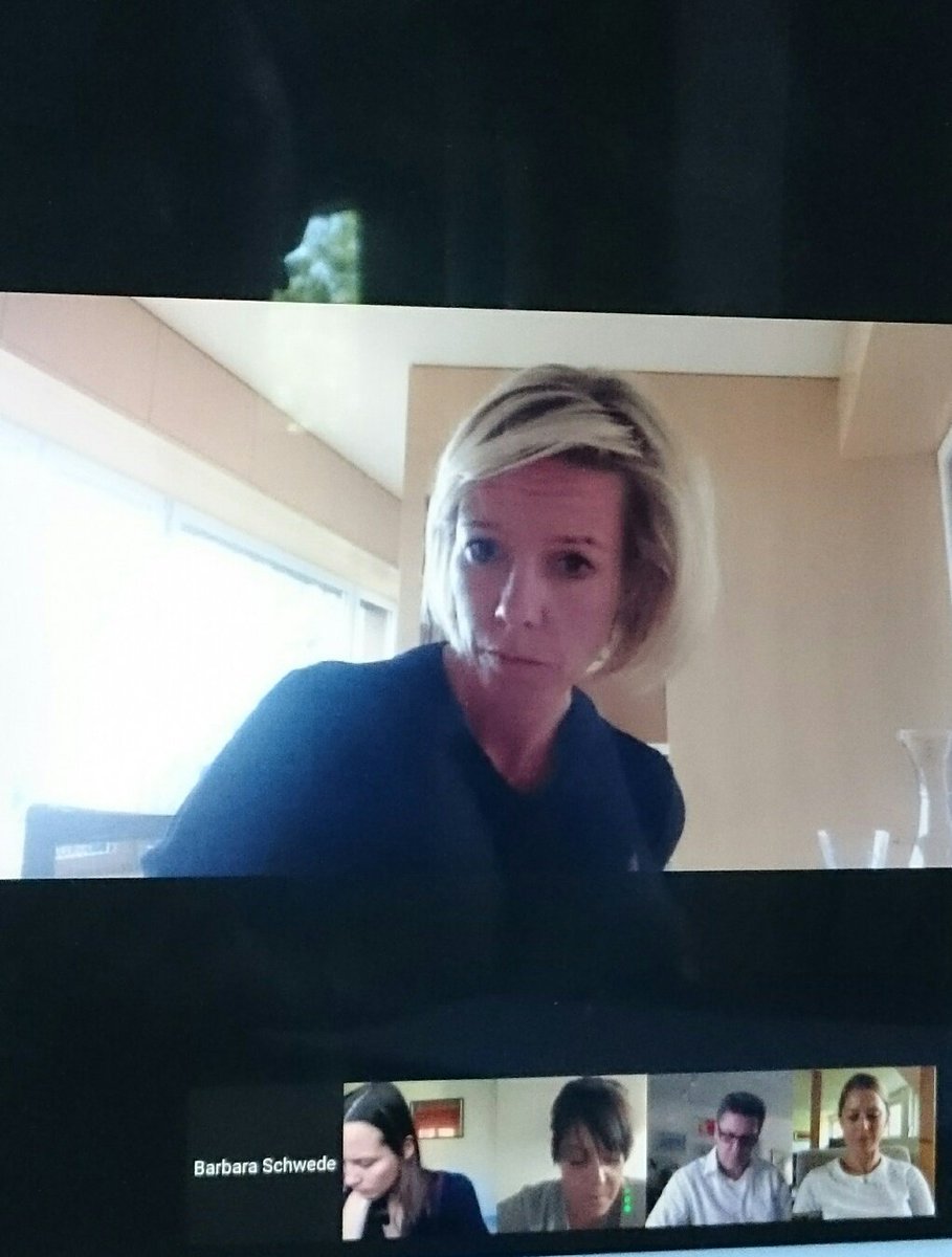 Ja_Zz_'s tweet photo. #smcm44 #hangout :-)
Die Projektarbeiten werden richtig spannend!! @SOMEXCLOUD https://t.co/zduLinPM6O