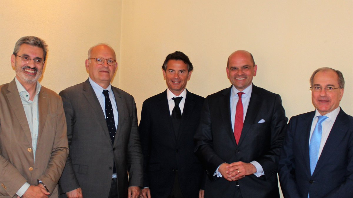 .<a href="/mnalet/">michel NALET</a> and EDA Board member Antoni Bandrès <a href="/Danone/">Danone</a> in Madrid with  #FeNIL chair Javier Roza @Savencia,  <a href="/CalabozoLuis/">Luis Calabozo Morán</a>  &amp; <a href="/dairyanton/">Alexander Anton</a>