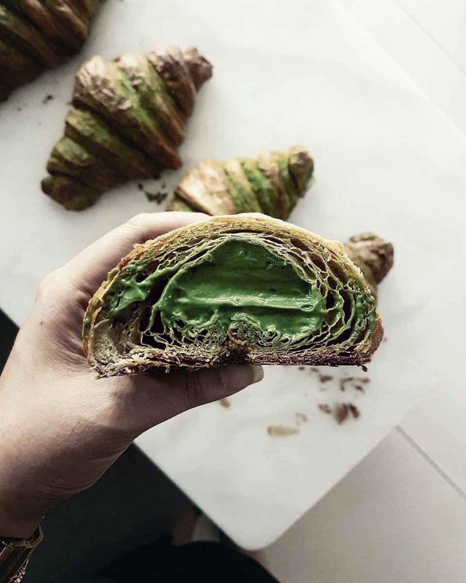 Matchaeologist's tweet photo. 🙋 RT &amp; TAG someone who would go crazy for these #Matcha #Croissants! 🍃 beautifully captured by @jess.xv.v — 😍 How matcha do you love these? https://t.co/GJkVelYupG