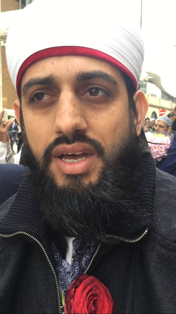 View image on Twitter