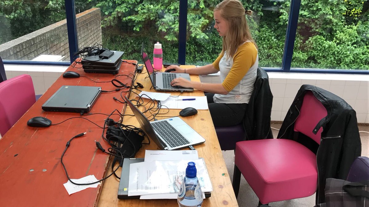 Landstede_BB's tweet photo. Deze week werken stagiairs Joshua en Janny op locatie in Kampen. De laatste voorbereidingen rond organisatie van de Jeugdhanze #hanze2017 https://t.co/7gRy3O3AAm