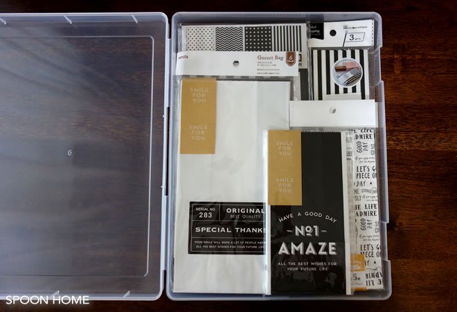 clipnotebook's tweet photo. 【更新しました♪】100円均一「A4書類ワイドケース」の活用法。便利な収納アイデア・使い方をご紹介 https://t.co/WqPJto9atN #収納 #100均 #セリア https://t.co/iHyoepWqF7