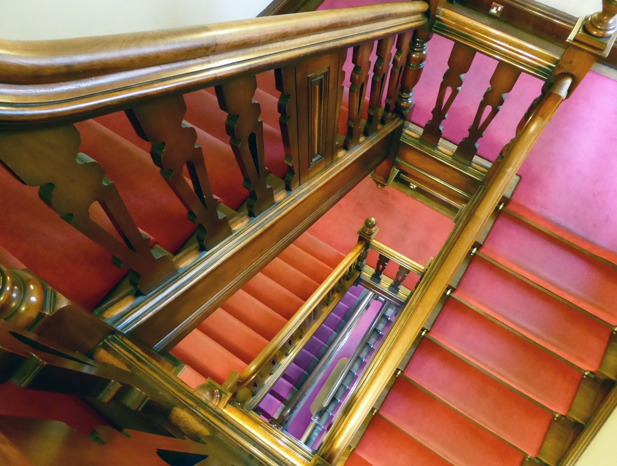 TheLondonLib's tweet photo. Taking the scenic route up to our Literature stacks via @TheLondonLib's Red Staircase. A daily workout routine for great writers since 1896! https://t.co/qcEj7WFUMi