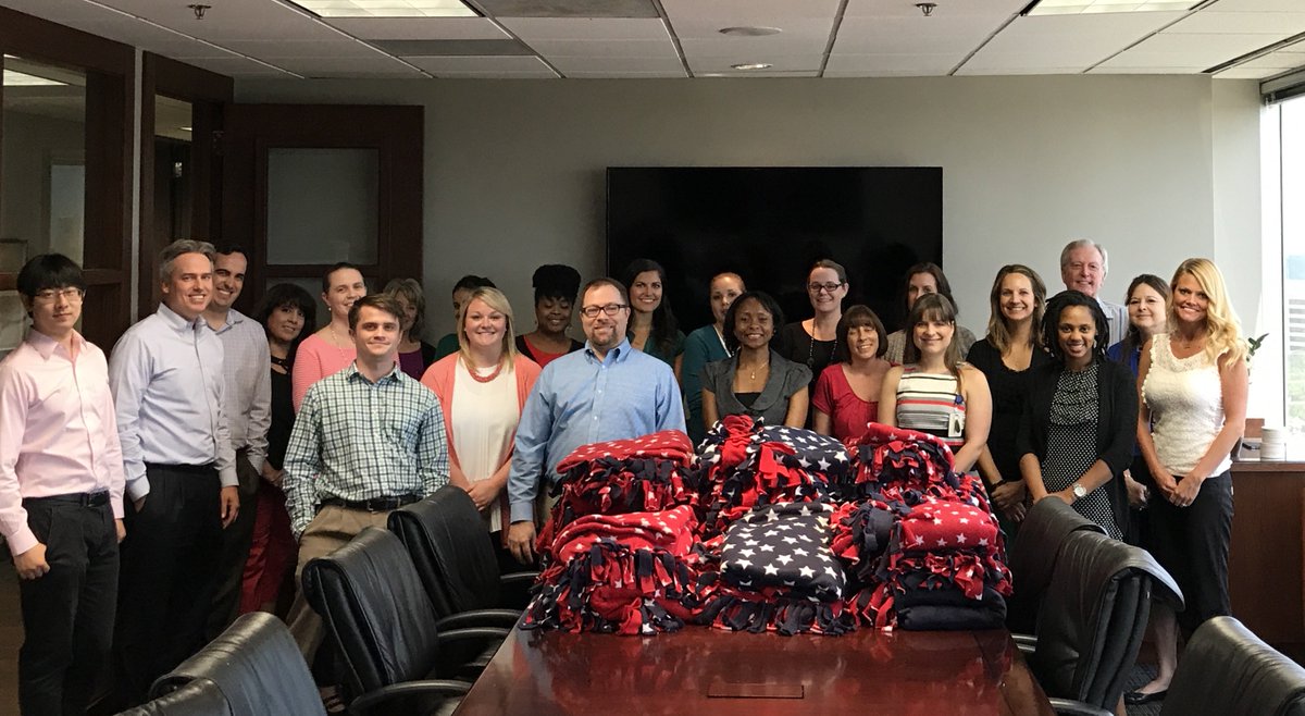 IPSAdvisors's tweet photo. @IPSAdvisors made 20 no-sew blankets in just 2 hours for the @soldiersangels to deliver to veterans in need.  #IPSPRIDE https://t.co/FCPzJxKigw
