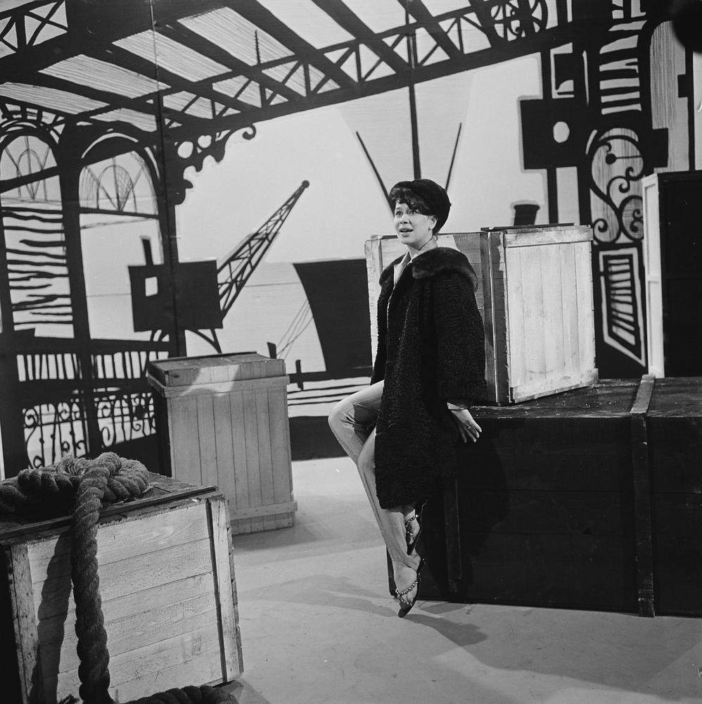 We feliciteren Anneke Grönloh met haar 75e verjaardag! Lees meer over haar zangcarrière: muziekencyclopedie.nl/action/entry/A…