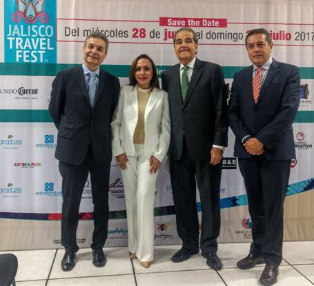 RevistaVivaMex's tweet photo. Ayer fue la conferencia de prensa para la tercera edición de #JaliscoTravelFest más información en https://t.co/DGVP72vPls https://t.co/sbswkuOUSp