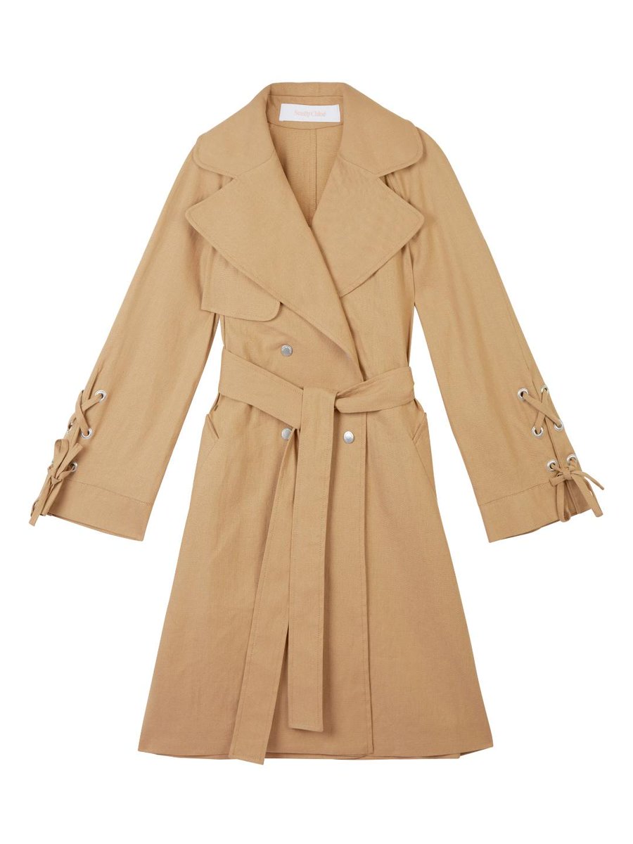 It's not acceptable to pray for rain. Unless you own a dream trench (<a href="/Margiela/">Maison Margiela</a>  + <a href="/marniofficial/">MARNI</a> = culprits). Shop: bit.ly/2sfAvRH