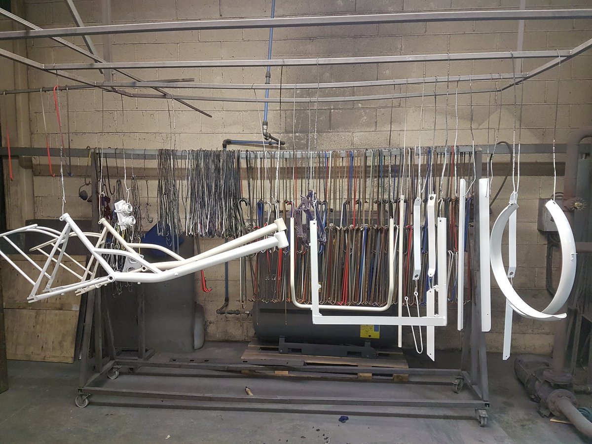 Fresh out of the oven and ready for us to get to work. Custom colour branding available.