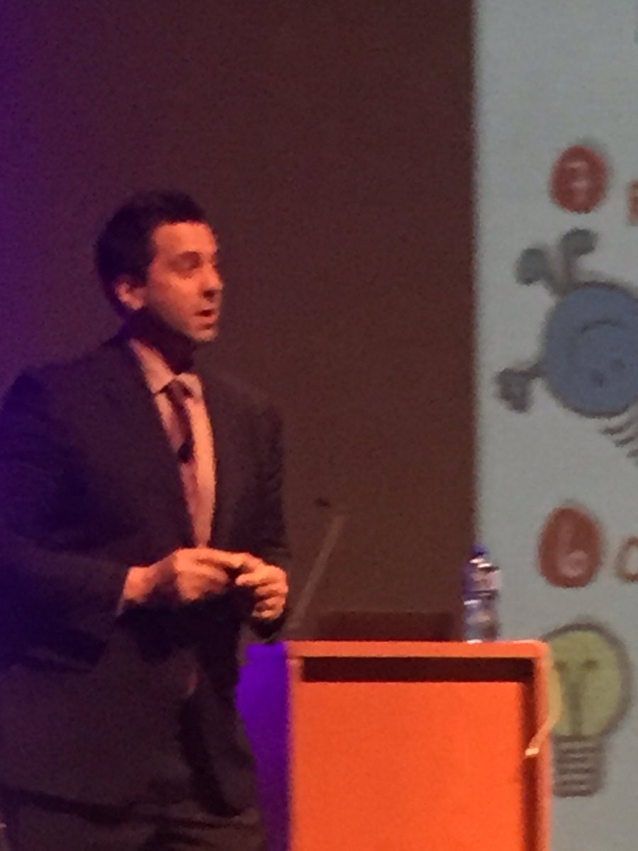 Innovation and integration of technology.....by Mr. Couros. Yes, I need this!!! #mabanklearns
