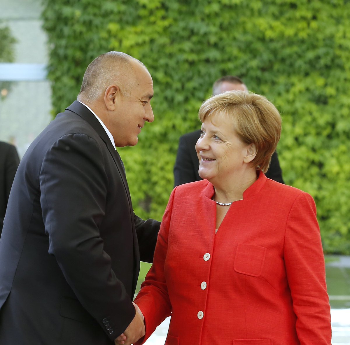 BoykoBorissov's tweet image. #Bulgaria will contribute significantly to the development of the #Balkans with the support of countries such as #Germany. 🇩🇪 #Merkel