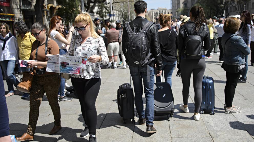 LaVanguardia's tweet photo. Airbnb y Barcelona Tech City lanzan un concurso para startups de turismo https://t.co/PPKdNtN6h0 https://t.co/CPuM6CU3v6