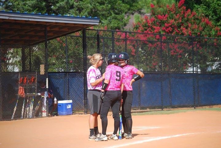 hannah_ours's tweet photo. Happy Birthday!!! ❤️🎉 @micaelagurka have a good day!! https://t.co/iLkGdGQjv2