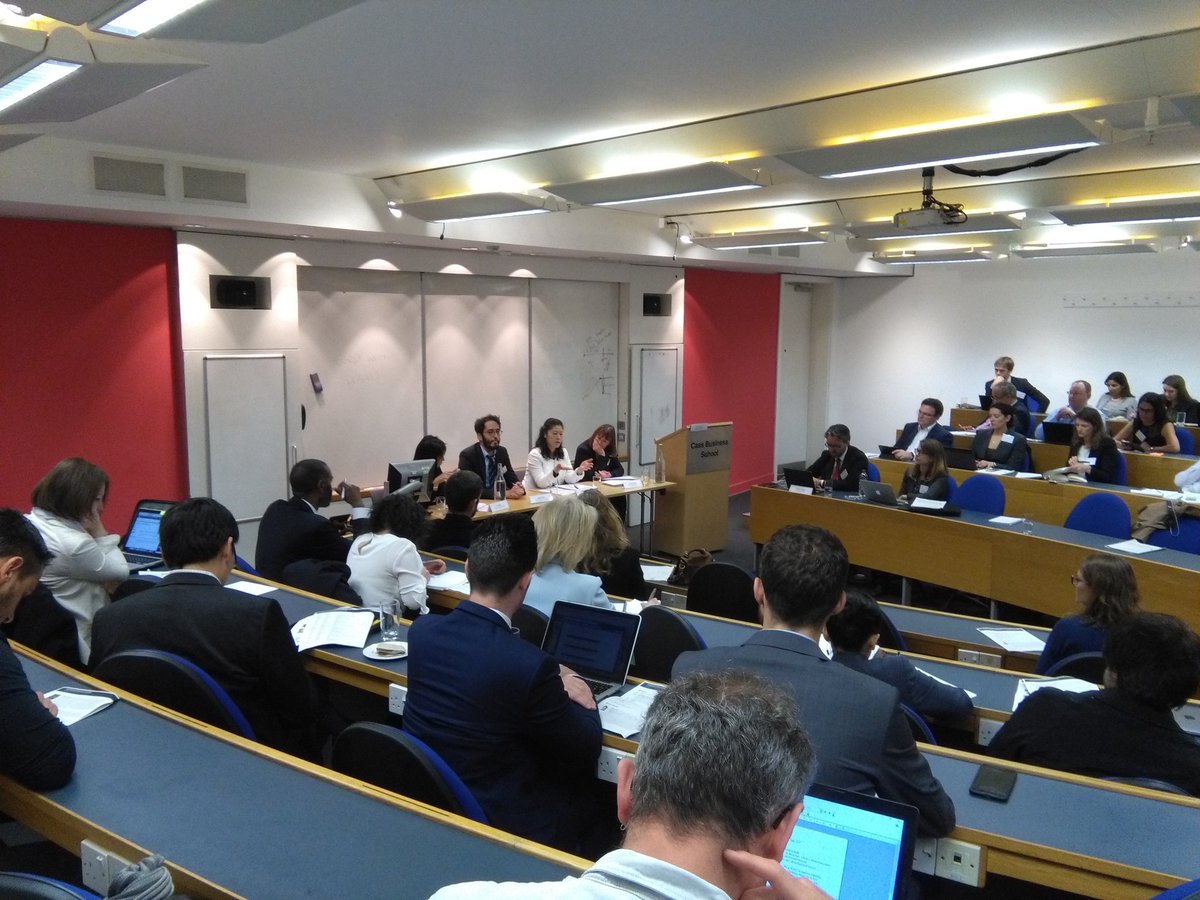 purposeofcorp's tweet photo. Participants and panellists debate on #corpgov #reporting #materialty #longterm #accountability #stakeholders #directorsduties https://t.co/UpHb6AmaxE