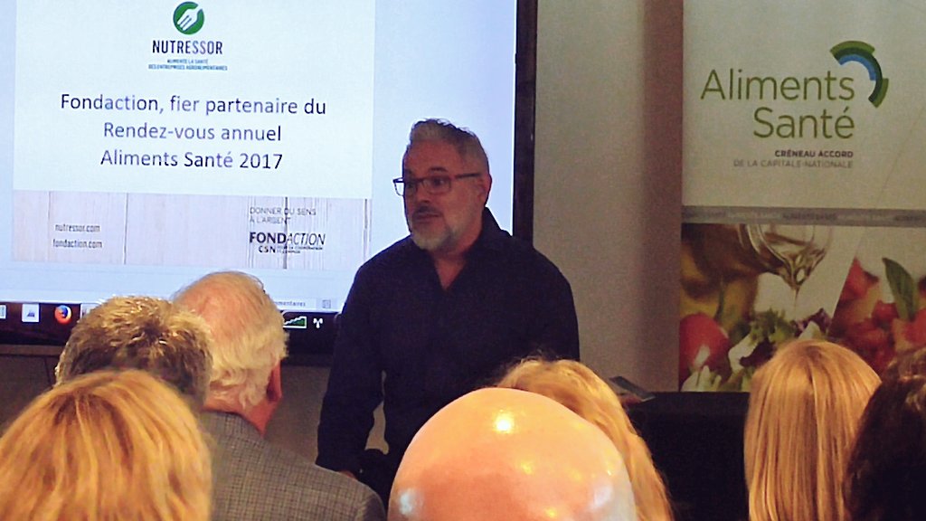 Rémi Tremblay de la #maisondesleaders Conférence très intéressante pour nous faire réfléchir sur ce qui compte en tant que chef d'entreprise