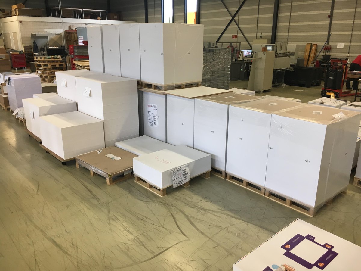 urbandivides's tweet photo. We are busy printing in the Netherlands! Photos courtesy of our graphics team https://t.co/5C9FfMWwM0 #perspecta #perspecta50 #urbandivides https://t.co/vxzo2AVbhI