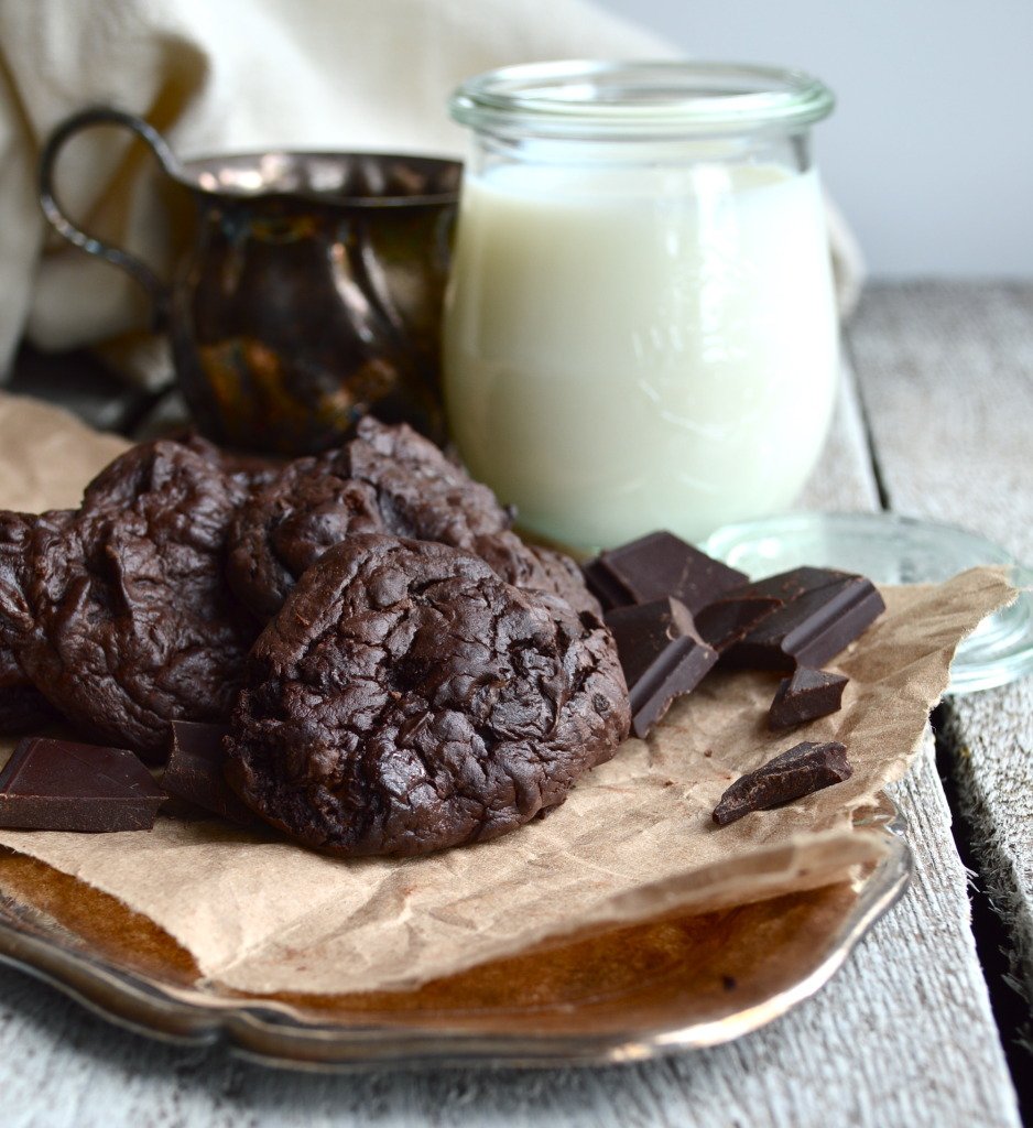 RaeB_Lake's tweet photo. Healthy Avocado Chocolate Cookies via @JosefineTM

https://t.co/5Yf3l7zp8K https://t.co/N0ytaQUQND