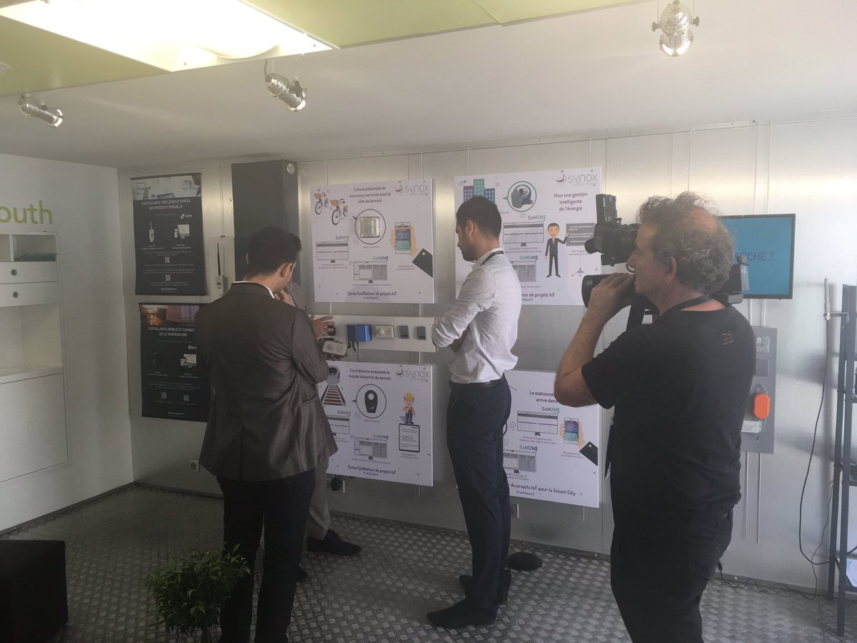 SynoxLive's tweet photo. #ShowroomIoT operationnel sur @ConnecSud avec @FrenchSouthD. L'équipe @SynoxLive vous accueille pour vous partager ses Use Case sur l'#IoT https://t.co/yvfoWsIQFm