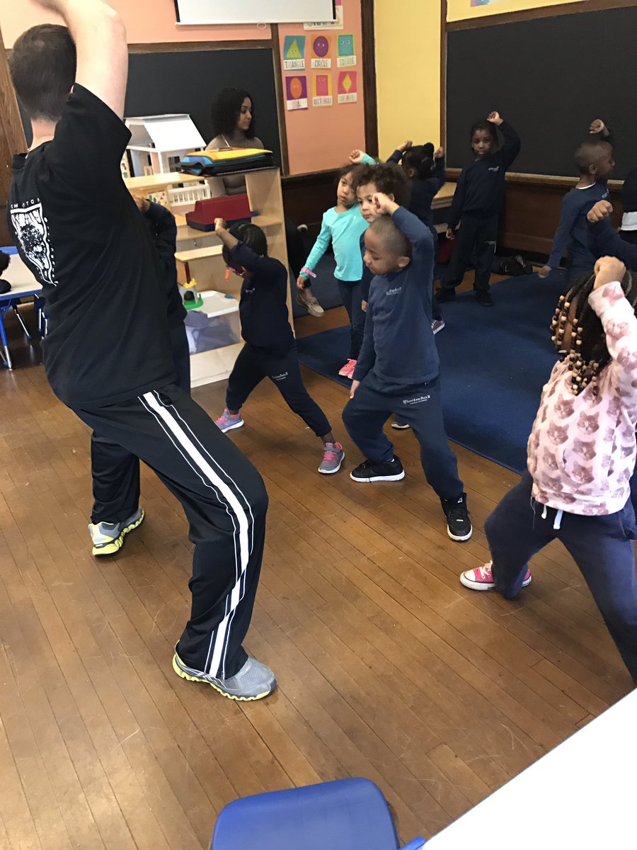 MrsDuncanMatPK's tweet photo. Thank you for teaching us about respect and self defense Mr. Duncan! We loved your demonstration! :) #catholicschoolmatters https://t.co/IfSyM92h3i