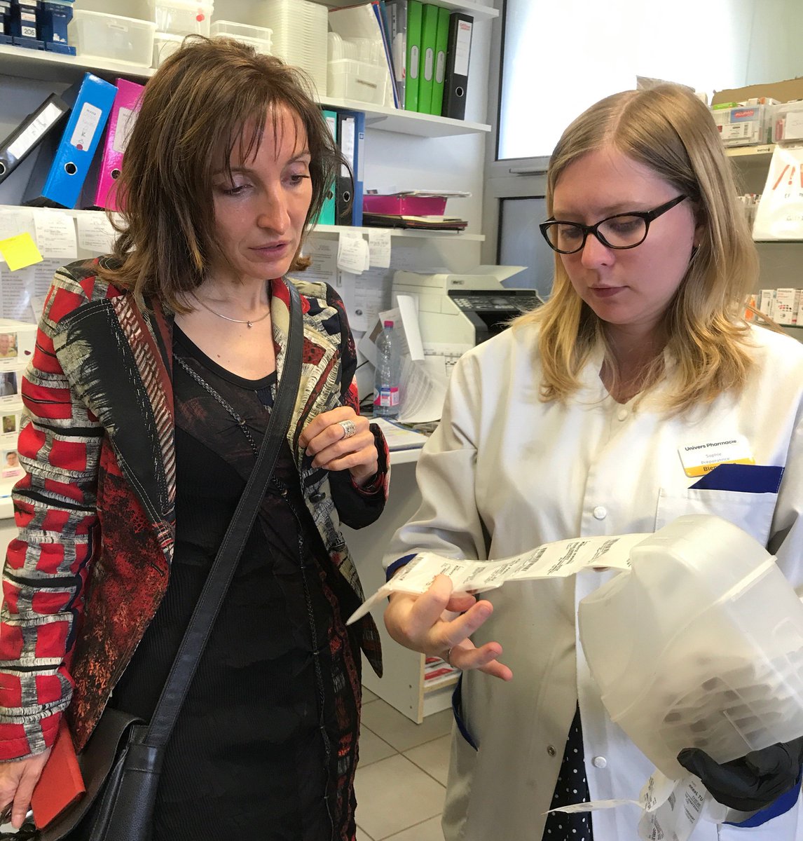 stvillemin's tweet photo. Visite cette après-midi à Colmar d'Univers Pharmacie qui offre une large gamme de conseils, produits et services. Merci à Monsieur Buchinger https://t.co/qTenob5EZ7