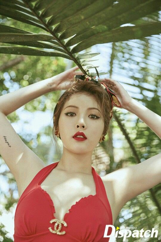 Happy birthday to my Muse, Kim Hyuna. Though I was late 