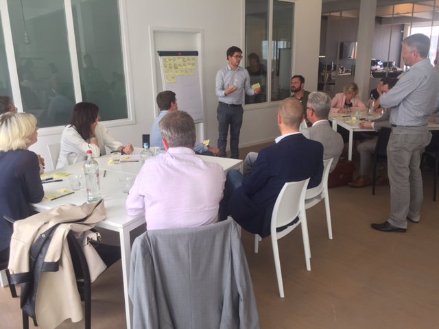 retaildetailbe's tweet photo. Brainstormen, pitchen, co-creëren ... aan inspiratie geen gebrek in #HomeofRetail ;-) https://t.co/su9qwGsLFN