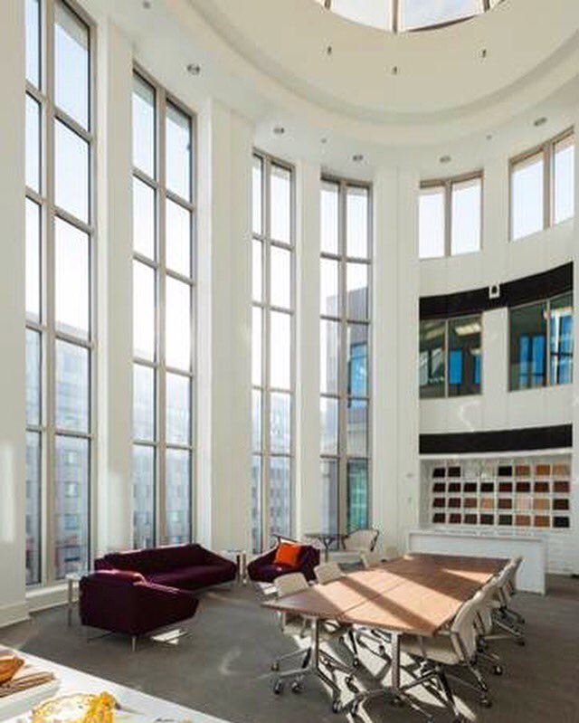 TechSpaces_DC's tweet image. New space in metro center with stunning private glass atrium techofficespaces.com/open-space-wit…