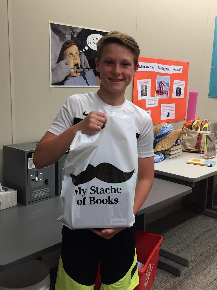 PFMSRoar's tweet photo. Summer borrowing has begun! Go to the PFMS Library to get your summer reading.
#neverstoplearning #learningtotheend #whoneedssummer https://t.co/3vUHN0NCJu