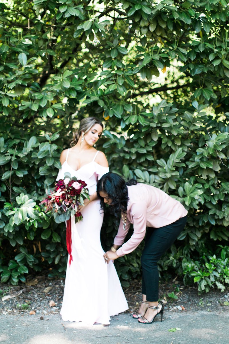 BlushEventComp's tweet image. Being the right hand gal to our #BECcouple, it&apos;s a blessing. Thanks to those who&apos;ve trusted us with their memorable day!!  😘😘😘