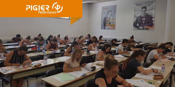 PIGIERPerf's tweet photo. 1ère épreuve écrite passée pour les secrétaires médicales de #PigierPerformance Nice !!! 😊👊 https://t.co/jnGZF2mAXr