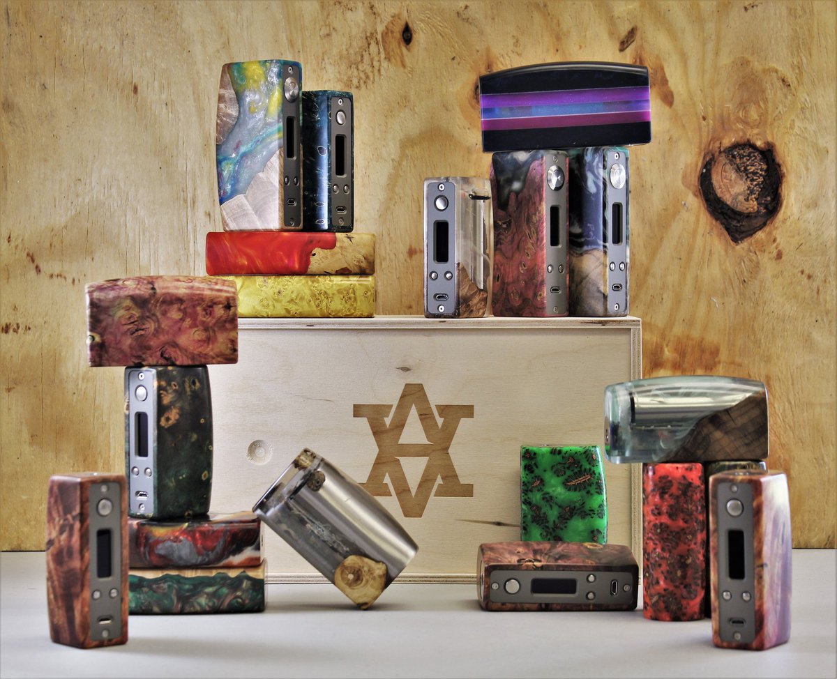 axisvapes's tweet photo. New batch of M17s and M17 Minis releasing Friday at Noon (EST). https://t.co/YAgF4pOg9K