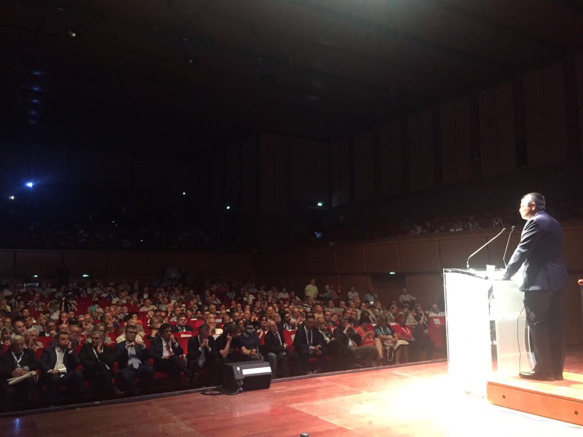 AugustoBisegna's tweet photo. #addyourvoive #Bentivogli il populismo non si insegue, si sfida https://t.co/mh0gBIpkl2