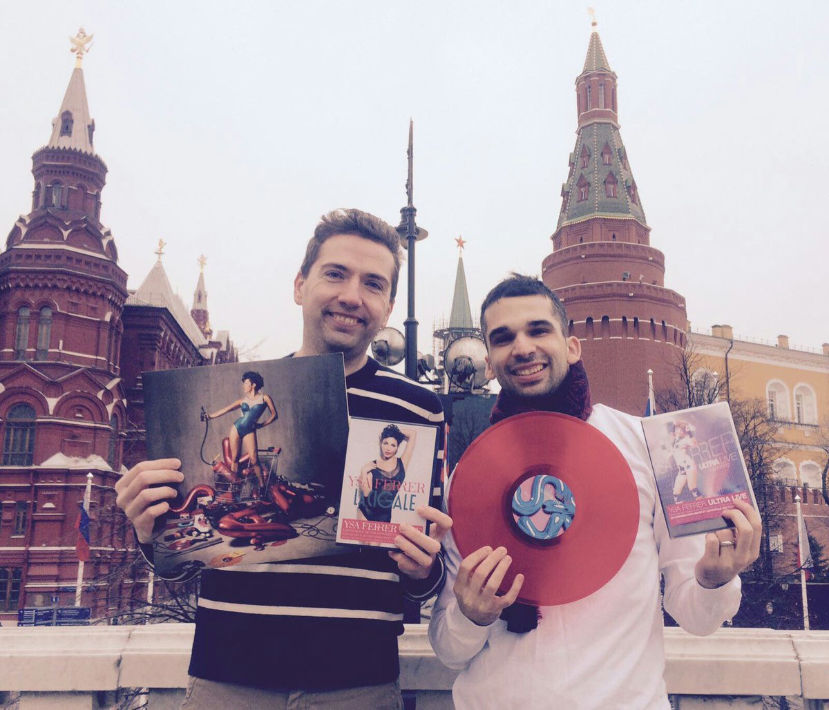 StMiroux's tweet photo. @YsaFerrer Je t'aime / Privet from Russia https://t.co/IUaHdiujyb