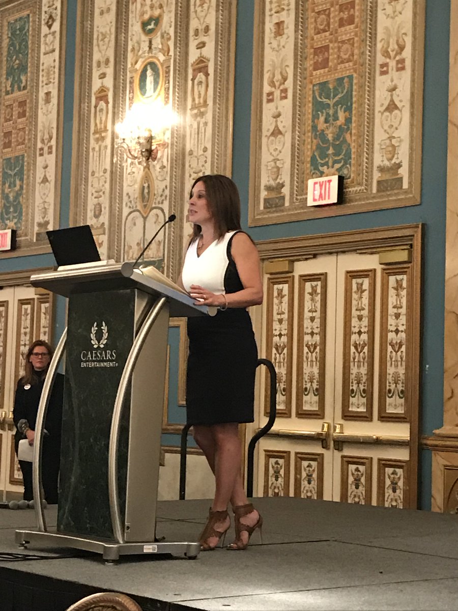 VectorMarketing's tweet photo. Thank you @ERACCareers for sponsoring #nacefirsttimers breakfast! #nace17 https://t.co/To8DEhSZP6