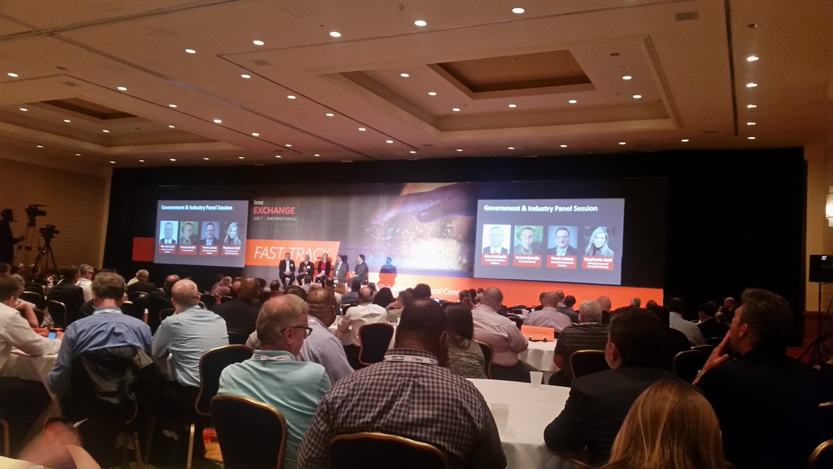 Not2Late4u's tweet photo. Great panel discussion about IT priorities #BMCExchange #BMCITOps https://t.co/8fJQcIrBgW