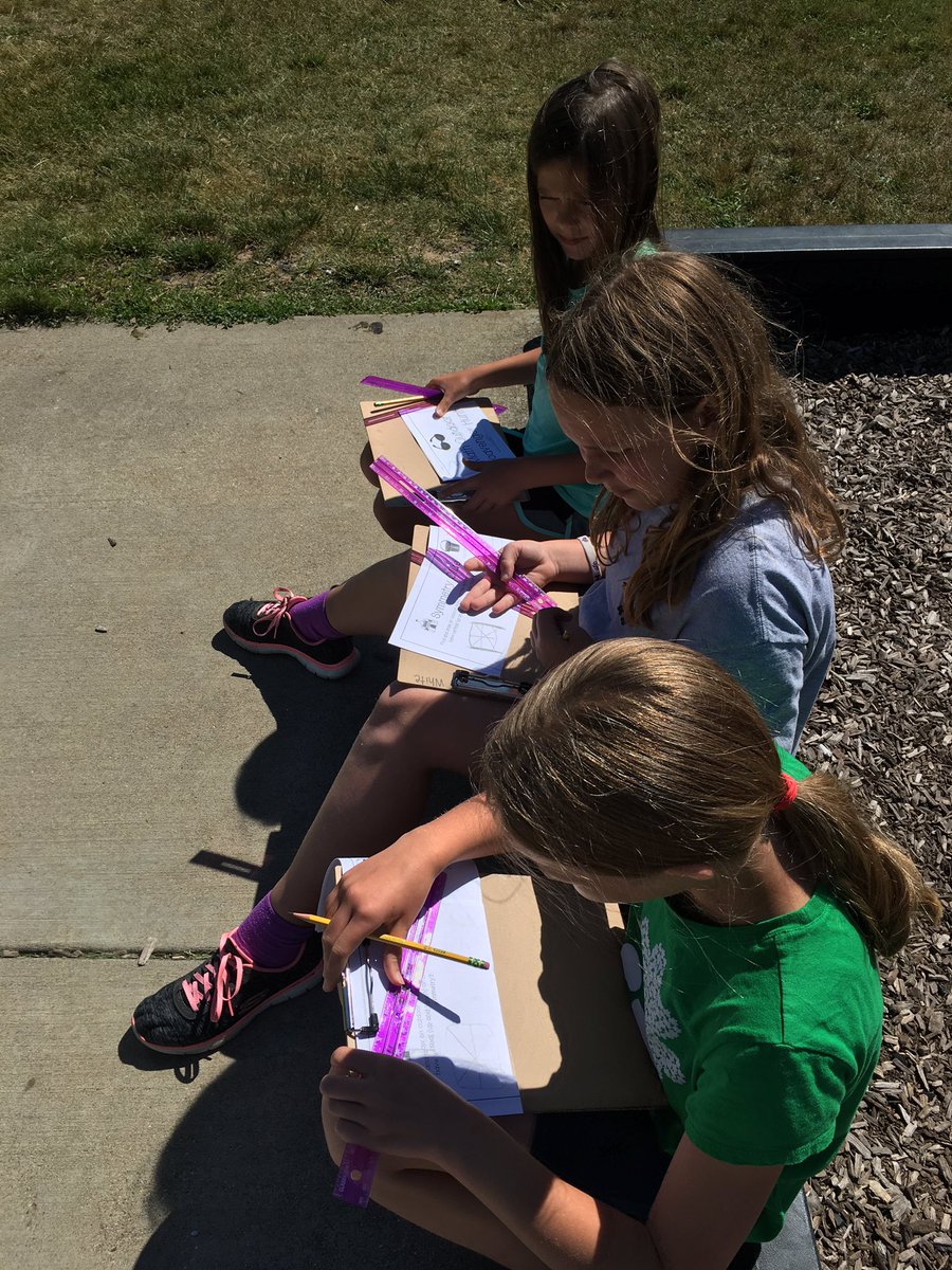 MsLaurenWhite1's tweet photo. 4th grade learners finding examples of mathematical concepts on the playground! #scavengerhunt #WeAreCompass https://t.co/Dk2XRZdzRe