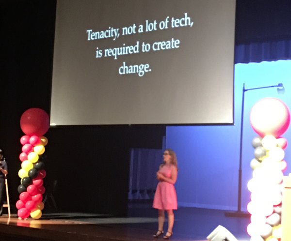 FBISDSTEM's tweet photo. Great advice from @Catlin_Tucker! Excellent job! #FBISDDLC https://t.co/oBewaVtX00