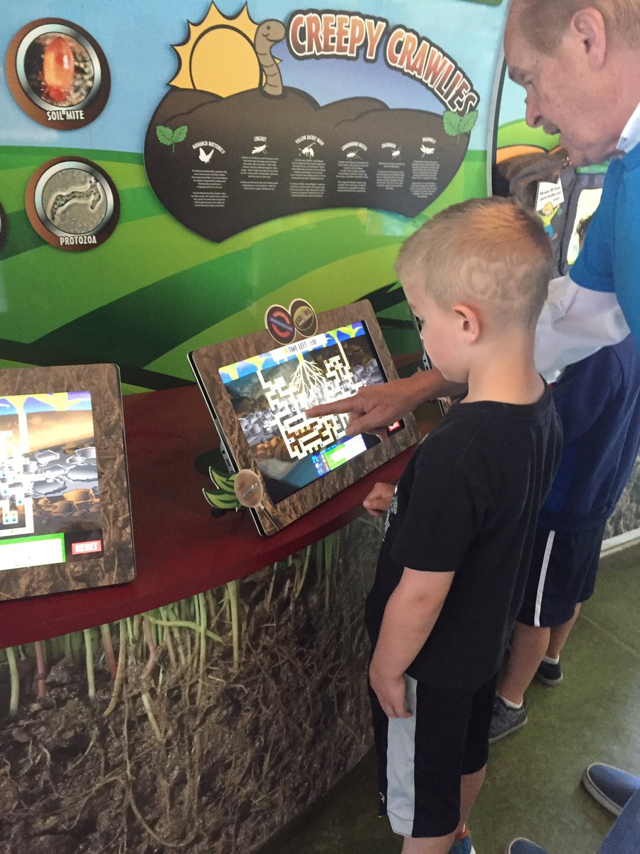 WonderfulonesAB's tweet photo. What a great learning experience! Thanks Agrium! https://t.co/Siv0mppzpf