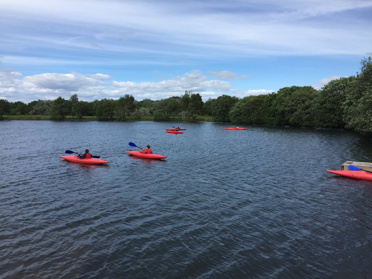 PrestonTowerPS's tweet photo. @ELOutdoorEd Another group out on the water kayaking #newexperience #confidentindividuals #outdooradventureclub https://t.co/3Cfgoj4uRl