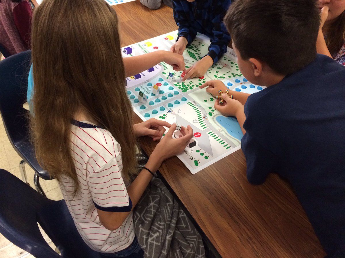 CLTRegionalTPO's tweet photo. We're having a great time with 5th graders at JV Washam Elementary playing games and talking about the MTP!
#2045MTP #CRTPO https://t.co/WH4xuiEC7O