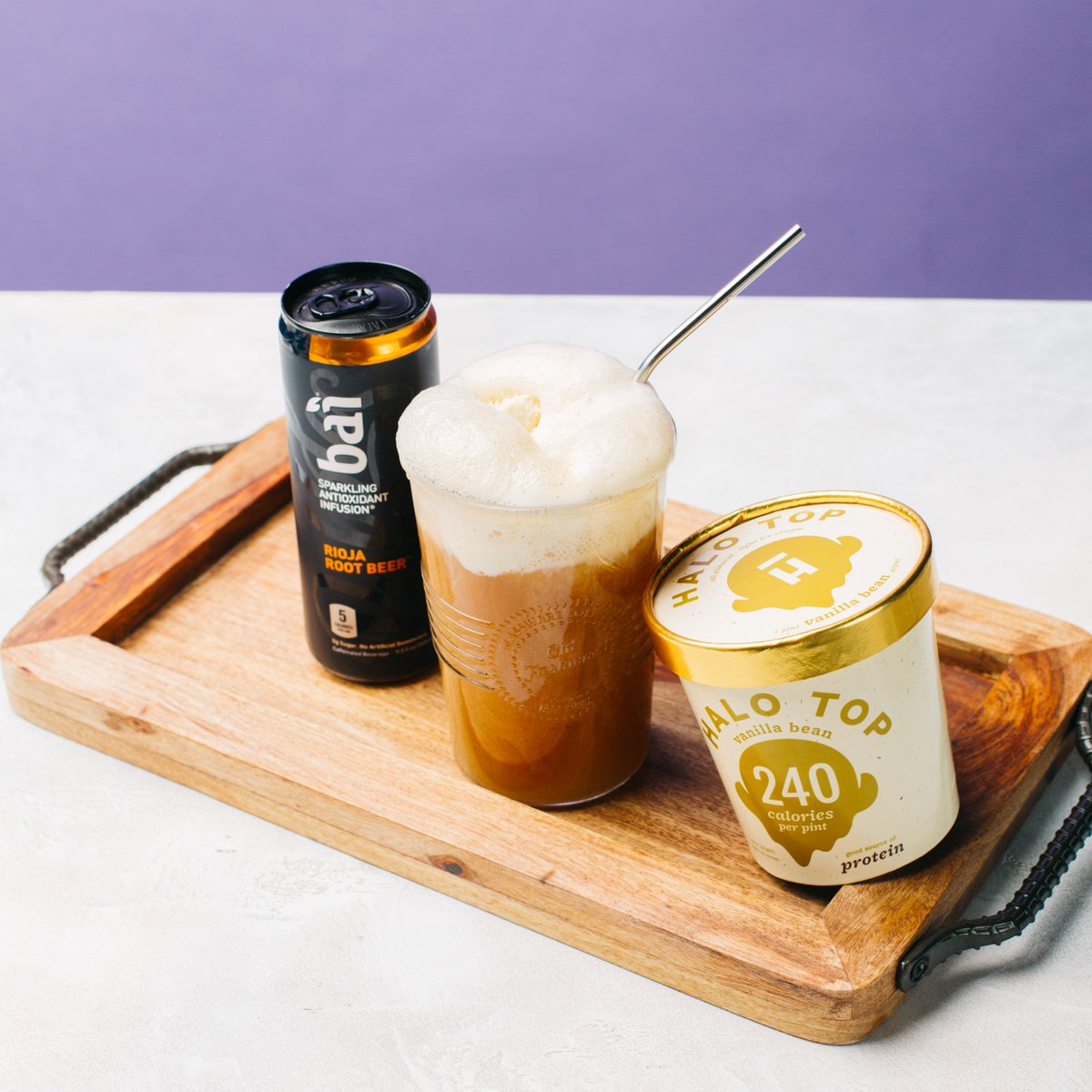 drinkbai's tweet photo. #Giveaway alert! Like us + @halotopcreamery &amp; RT for a chance to win 2 cases of Bai Bubbles &amp; 17 pints of Halo Top #NationalIceCreamSodaDay https://t.co/ButitKj9Kv