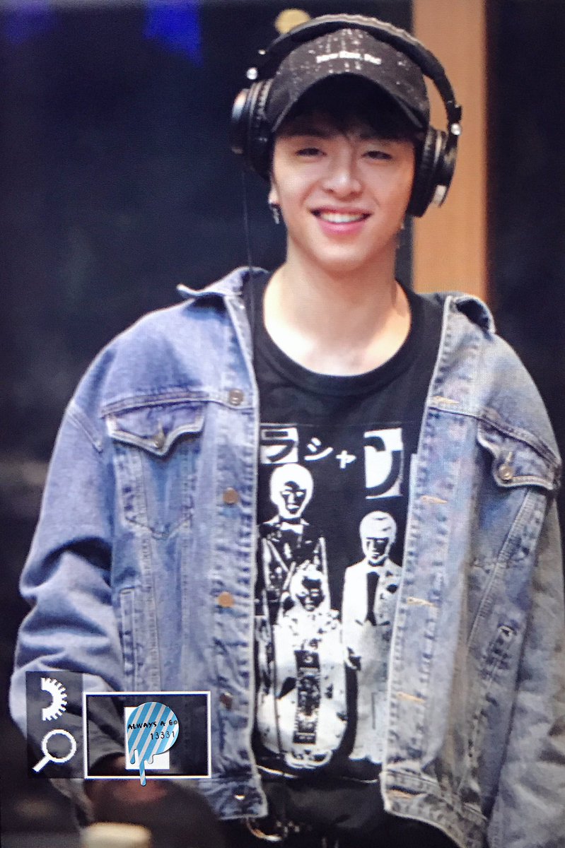 alwaysago13331's tweet photo. 구칠이들  졸귀여ㅠㅠㅠㅠ

#구준회  #동혁 
#아이콘  #iKON https://t.co/uT475WANYi