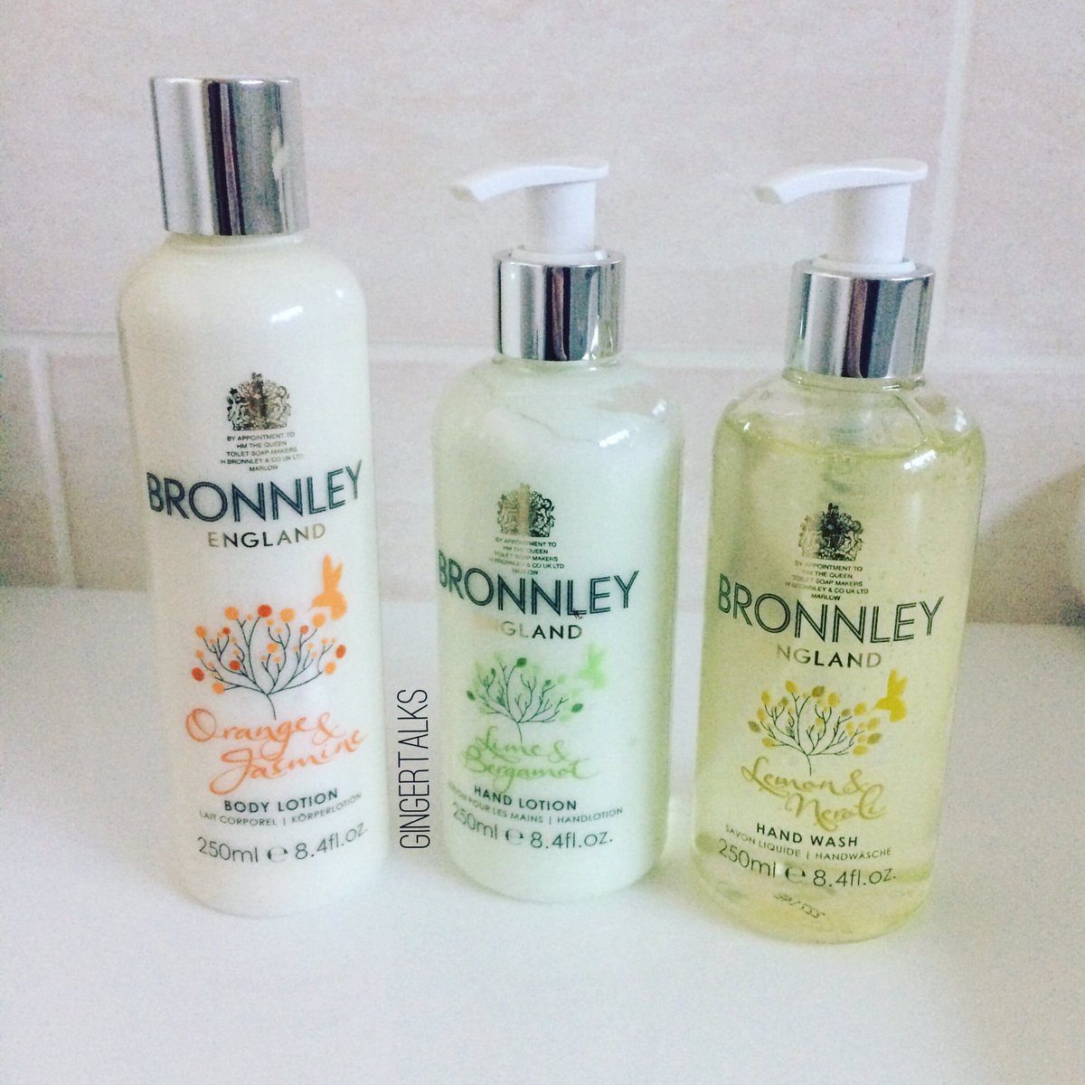 Ginger_Talks's tweet photo. 🍊🍋We're getting all zesty for summer with @bronnley #new #citruscollection lemon, lime, and orange variations from just £5 🍋🍊#beauty #bblogs https://t.co/sR8iFwSPCW