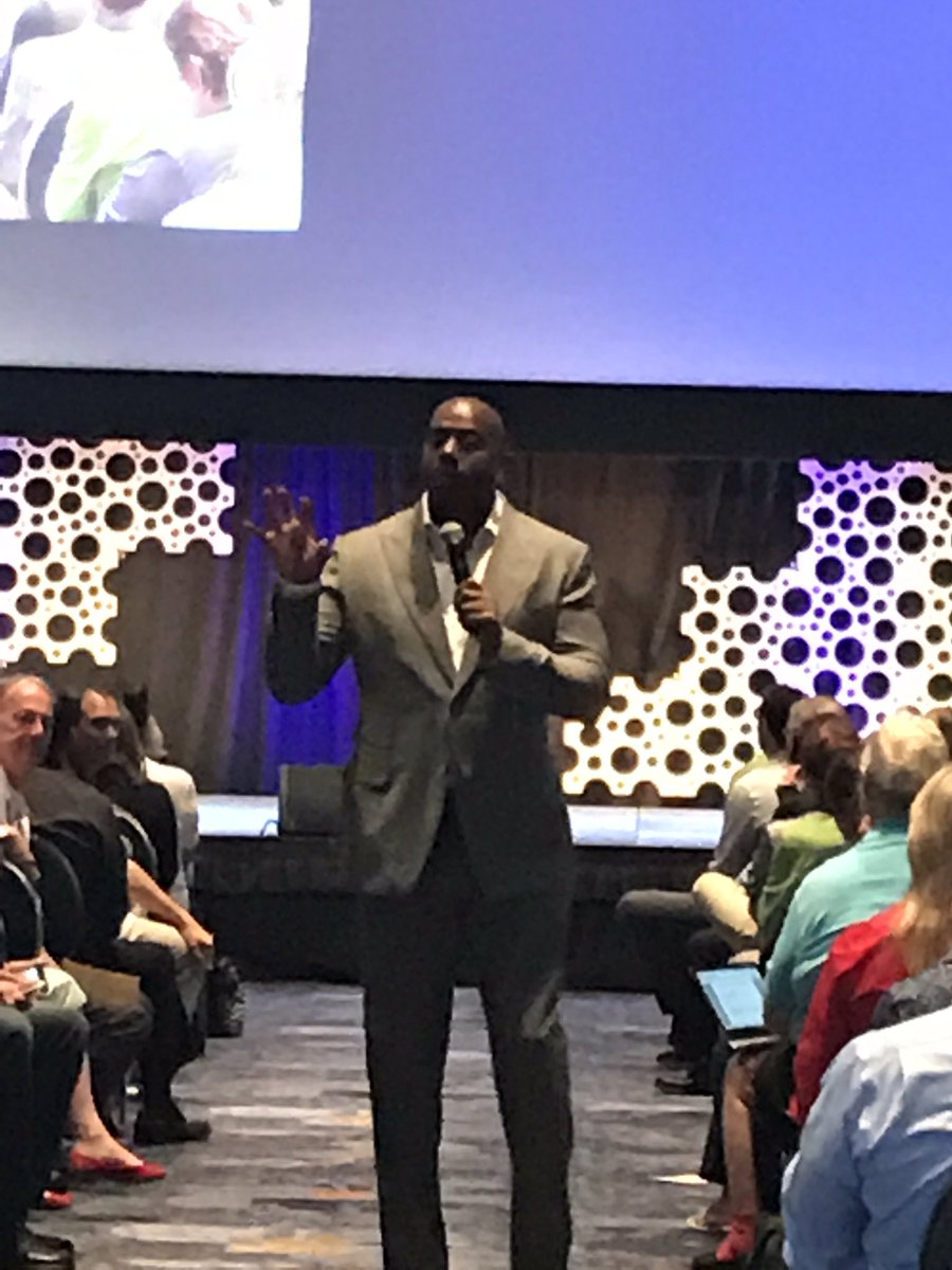 __SOTR__'s tweet photo. Yesterday: @MagicJohnson working the crowd as keynote for #IDDBA2017 @myIDDBA (photo cred. @MclLaprade) https://t.co/1kLHJ1SKT9