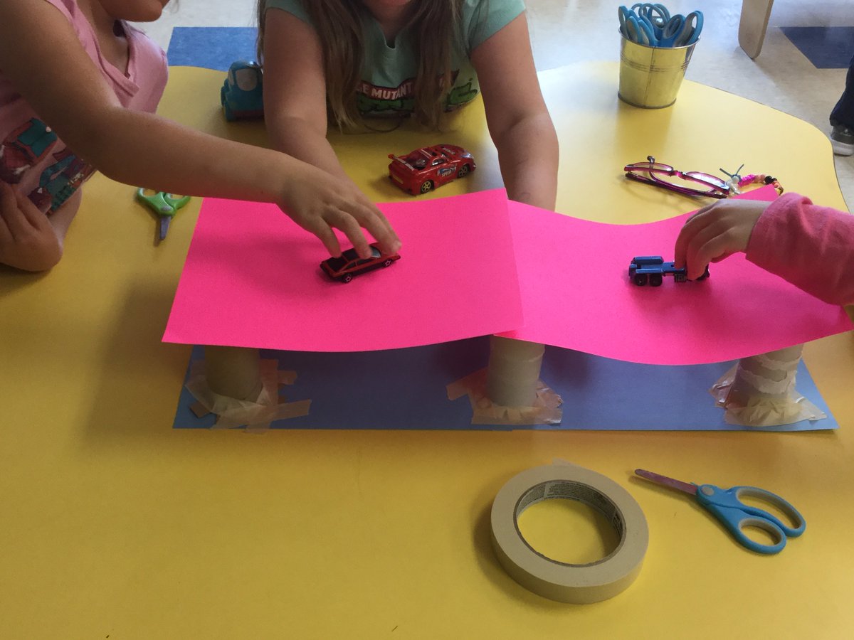 JerseyKindie's tweet photo. Stem Challenge Progress: "uh oh, blocks didn't work, they're heavy and just fall", "let's try paper, it's not heavy!" #rm105 https://t.co/jBTV8Gtf7z