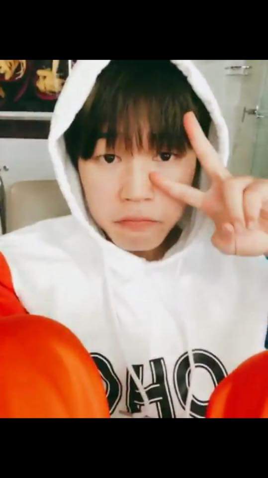 junsmoomin tweet picture