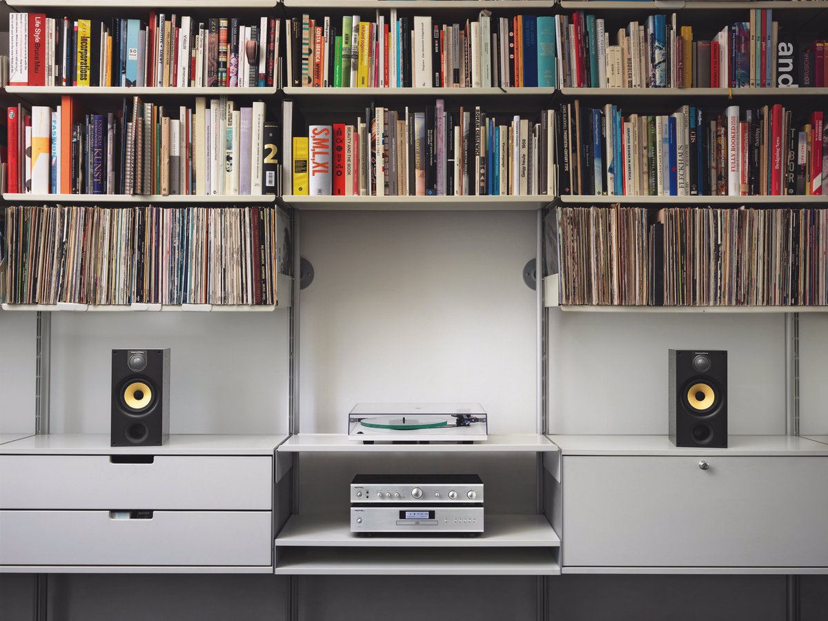 Moss of Bath tweet media