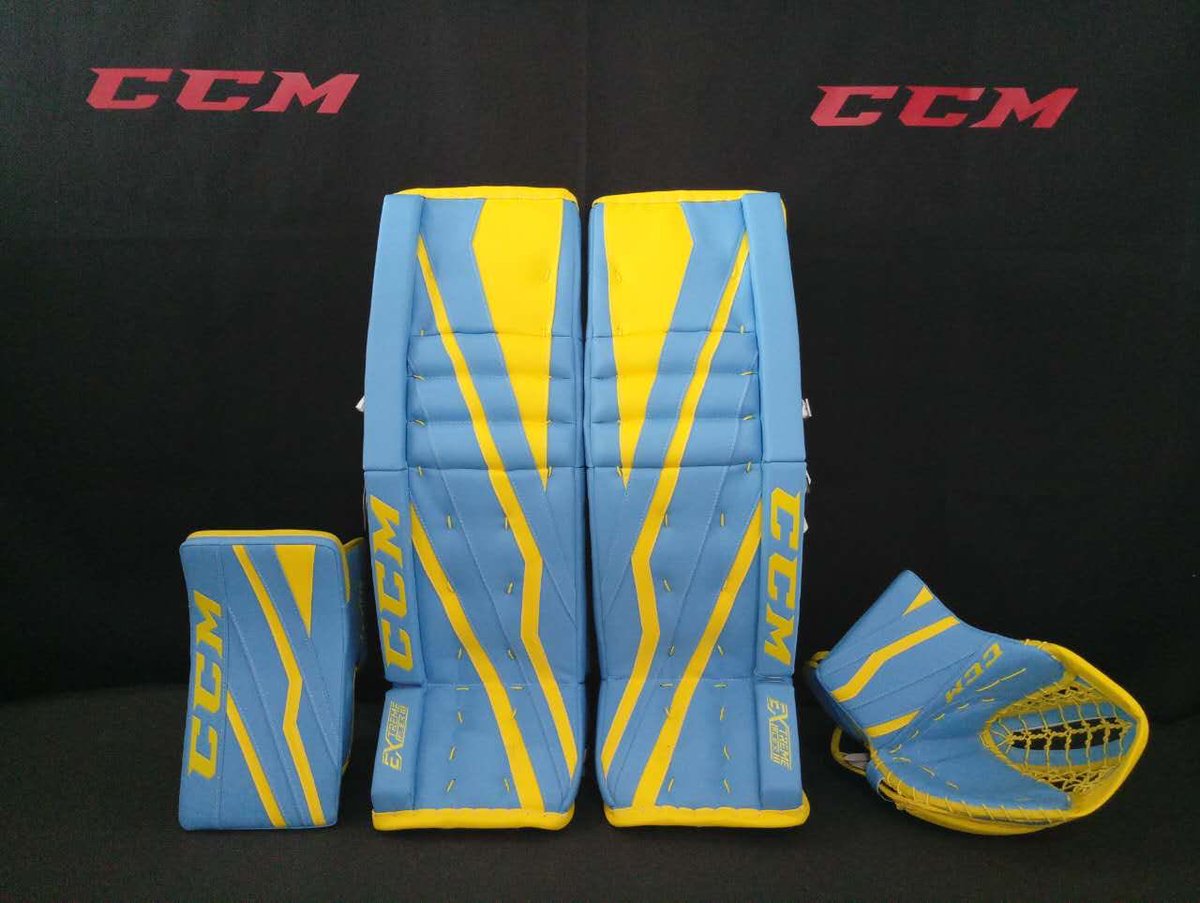CCMGoalie's tweet photo. Woah! Give a 👊 if you're a fan of these! #EFlex3 #SlideWithSpeed https://t.co/e3NiSjcaR0