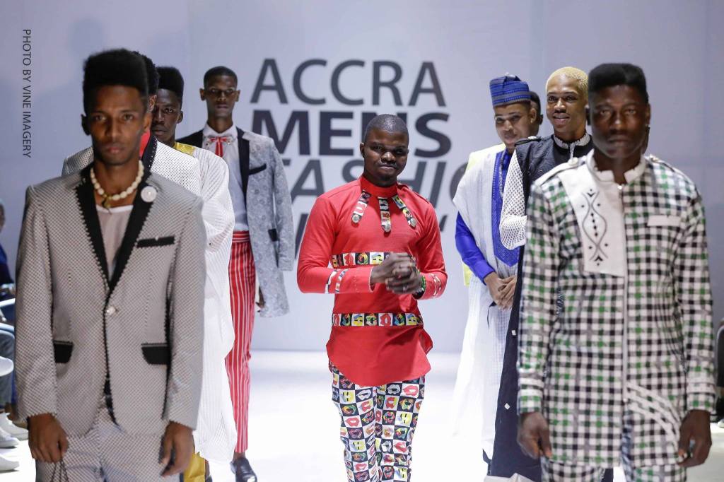 MonteOzAfrica's tweet photo. #AMFW2017: Bushai Weave at Accra Men Fashion Week https://t.co/7Id9YDzMrA https://t.co/5JDFSUz0nT