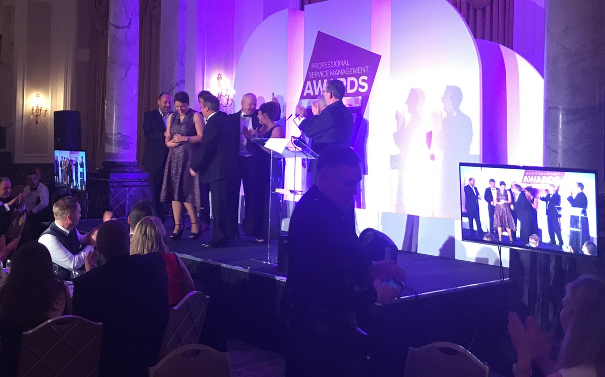 patb0512's tweet photo. Congrats to the #SIAM foundation architect group winning the thought leadership award at @itSMFUK #PSMA17 @ClaireAgutter @SIAMspecialist https://t.co/qc2lCygjrP